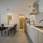 La Mama 3*